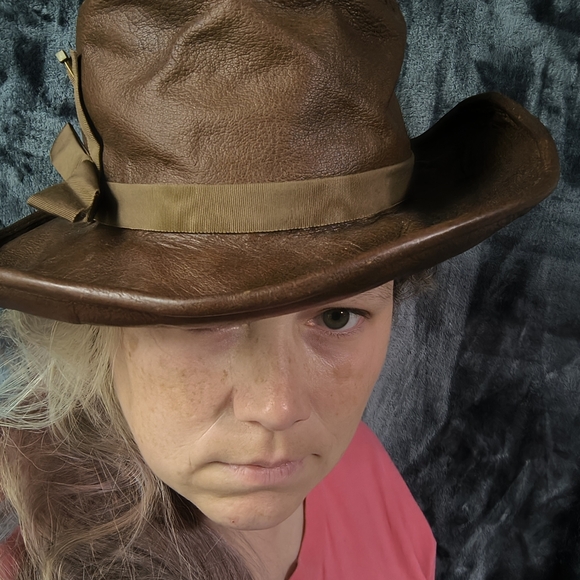 Yves Saint Laurent 1970's Brown Leather Hat VINTAGE YSL - Picture 7 of 7